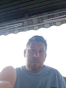 Snapshot of ktmtom247 chatting on 09/28/25, 05:03 ktmtom247 online show from 09/28/25, 05:03