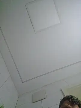 Snapshot of ktmtom247 chatting on 10/15/25, 02:54 ktmtom247 online show from 10/15/25, 02:54