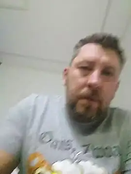 ktmtom247 online show from 12/17/25, 04:17