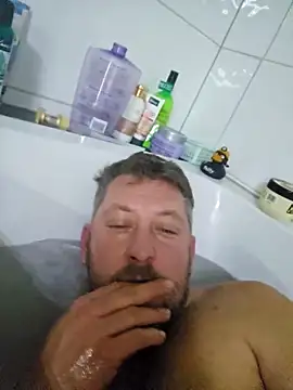 Snapshot of ktmtom247 chatting on 11/01/25, 11:59 ktmtom247 online show from 11/01/25, 11:59