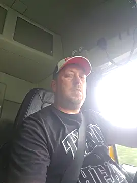 Snapshot of ktmtom247 chatting on 09/30/25, 08:42 ktmtom247 online show from 09/30/25, 08:42