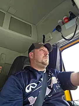 Snapshot of ktmtom247 chatting on 02/28/25, 10:20 ktmtom247 online show from 02/28/25, 10:20