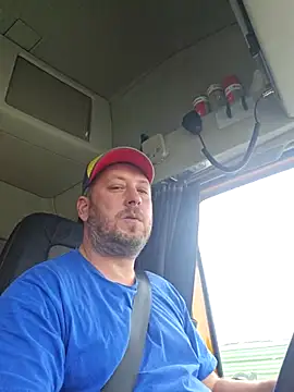 Snapshot of ktmtom247 chatting on 11/06/25, 07:56 ktmtom247 online show from 11/06/25, 07:56