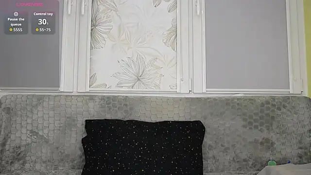 Hetera online show from 12/02/25, 09:16