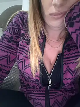 fammefatale1987 online show from 11/24/25, 05:13