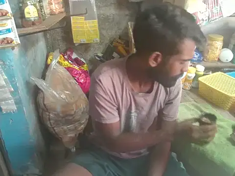 FriskyGender online show from 11/07/25, 03:33