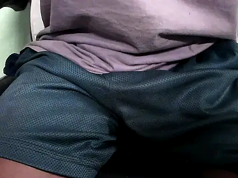 FriskyGender online show from 11/08/25, 05:27