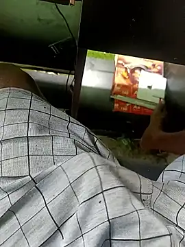 FriskyGender online show from 09/10/25, 04:28