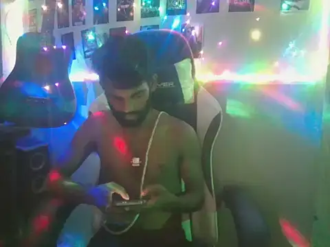 FriskyGender online show from 10/31/25, 03:30