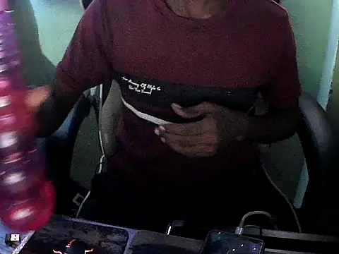 FriskyGender online show from 10/12/25, 04:08