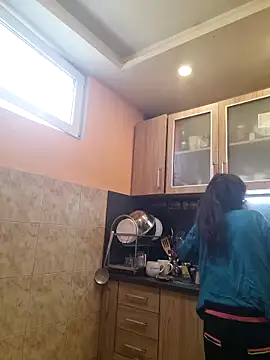 rposhta1991 online show from 10/18/25, 07:21