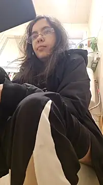 rposhta1991 online show from 12/23/25, 10:25