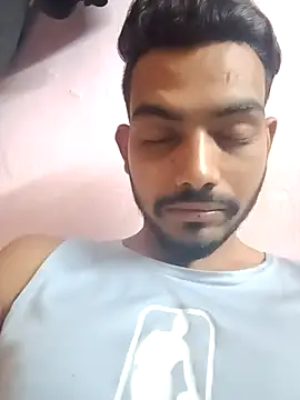 Snapshot of raavan69 chatting on 10/06/25, 04:52 raavan69 online show from 10/06/25, 04:52