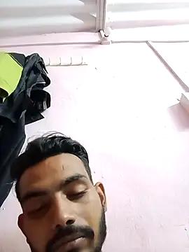 Snapshot of raavan69 chatting on 10/14/25, 10:27 raavan69 online show from 10/14/25, 10:27