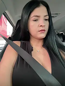 Snapshot of Carolina_Novoa chatting on 03/12/25, 06:00 Carolina Novoa online show from 03/12/25, 06:00