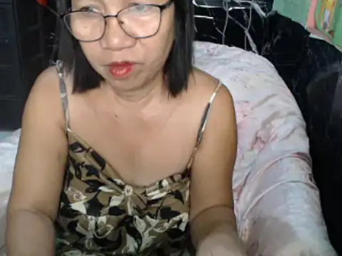 Snapshot of ASIANDOLLY4U chatting on 05/14/26, 11:13 ASIANDOLLY4U online show from 05/14/26, 11:13