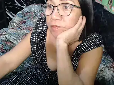 ASIANDOLLY4U online show from 04/01/26, 10:49