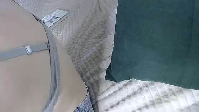 Kiradoll27 online show from 11/14/25, 09:13