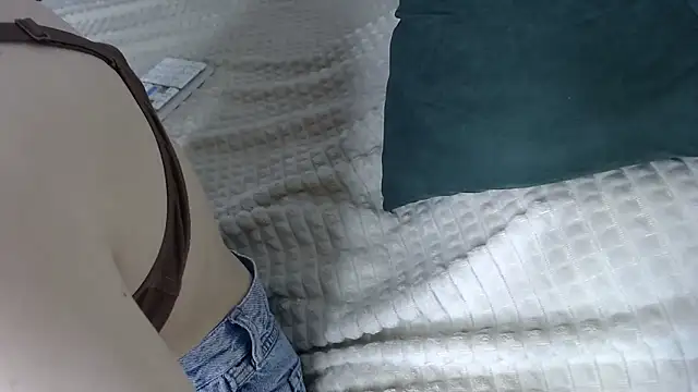 Kiradoll27 online show from 12/02/25, 09:11