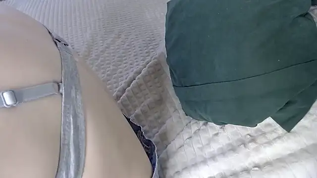 Kiradoll27 online show from 11/01/25, 09:58