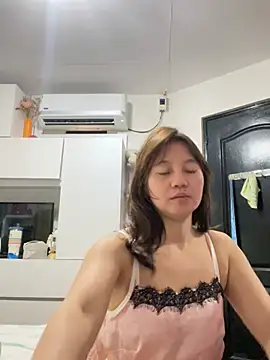 Snapshot of asianmystery203 chatting on 02/17/25, 06:31 asianmystery203 online show from 02/17/25, 06:31