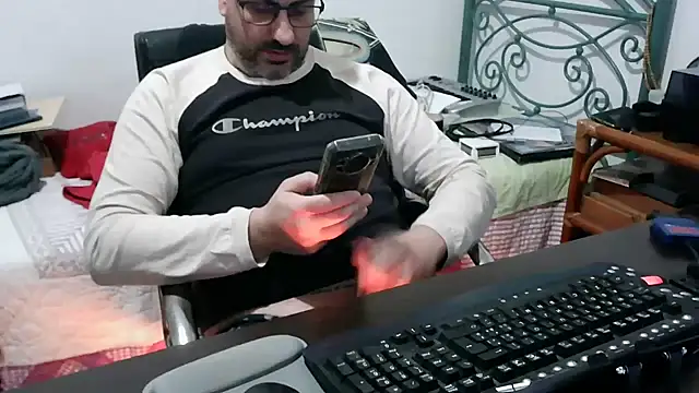 Italian dark desire online show from 01/10/26, 09:21