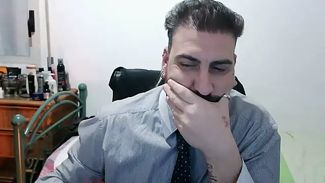 Italian dark desire online show from 02/01/26, 08:51