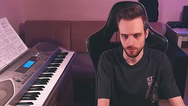 Sweetparker online show from 11/28/25, 01:44