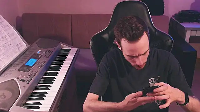 Sweetparker online show from 10/28/25, 04:06