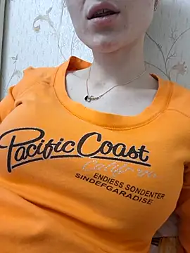 YogisticJuli666 online show from 02/27/25, 10:01