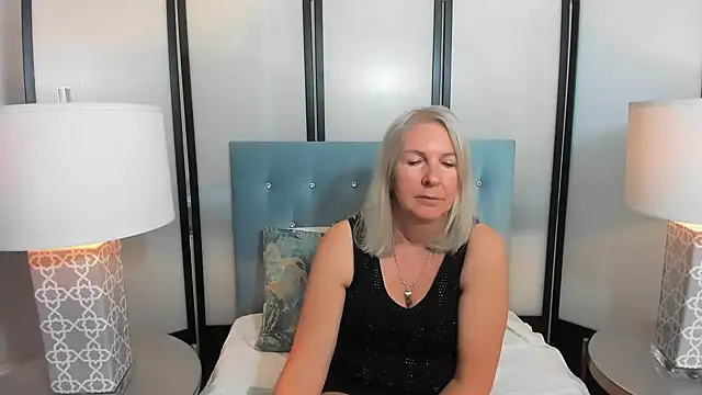 EricaTop online show from 09/15/25, 04:18