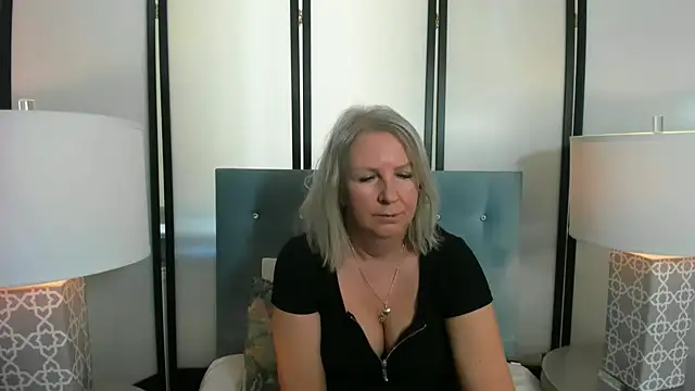 EricaTop online show from 02/09/25, 09:26