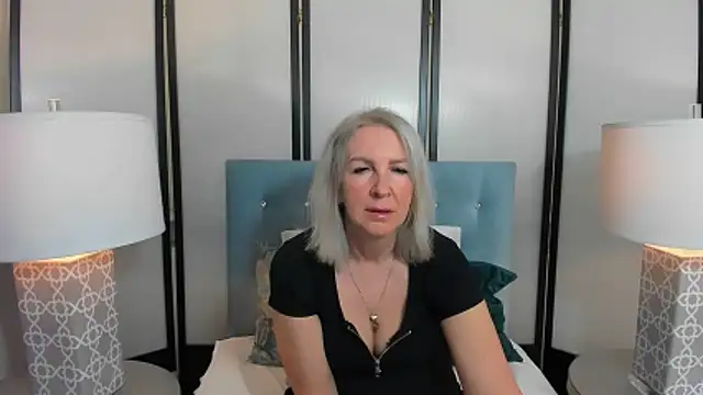 EricaTop online show from 05/09/26, 04:49