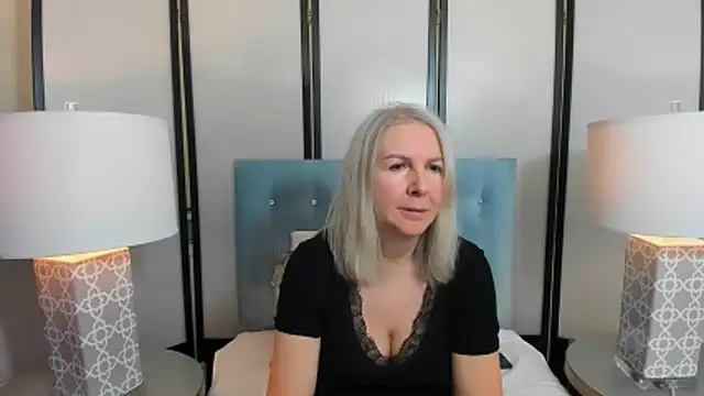 Snapshot of EricaTop chatting on 02/03/26, 09:20 EricaTop online show from 02/03/26, 09:20