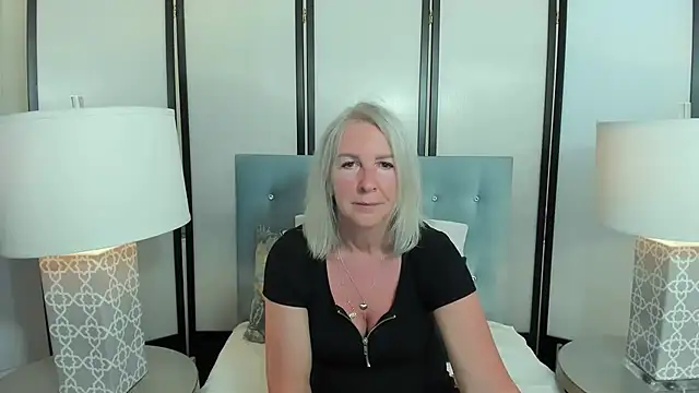 EricaTop online show from 05/24/26, 04:56