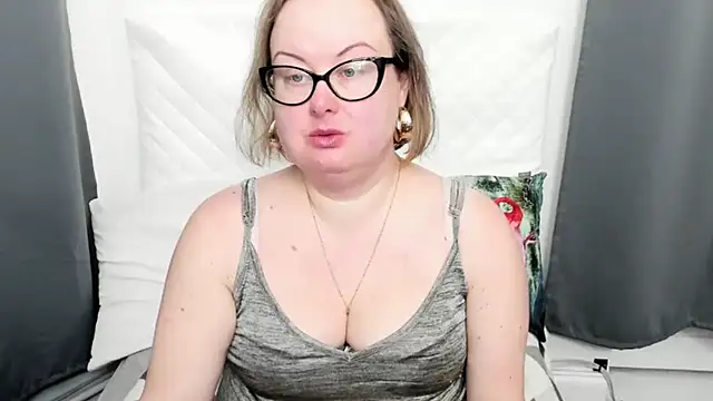 dirtyBonnie online show from 03/03/26, 05:47