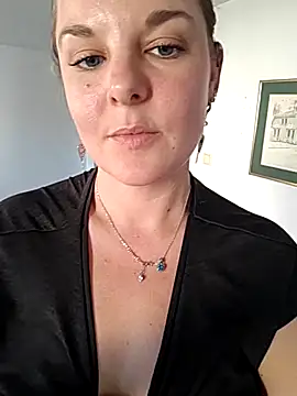 SwedishJennifer online show from 03/20/26, 03:24