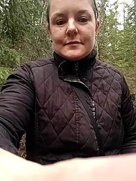 SwedishJennifer online show from 04/06/26, 12:28