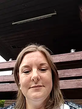 Snapshot of SwedishJennifer chatting on 06/10/26, 01:34 SwedishJennifer online show from 06/10/26, 01:34