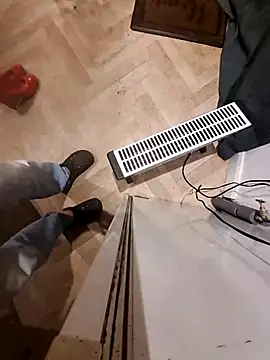 realeasy1 online show from 11/30/25, 03:07