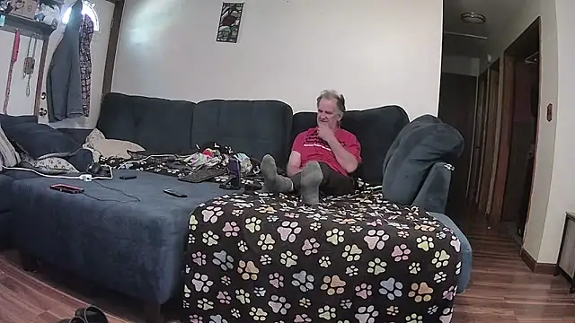 Snapshot of Sweet_Sexy1963 chatting on 10/24/25, 04:28 Sweet Sexy1963 online show from 10/24/25, 04:28