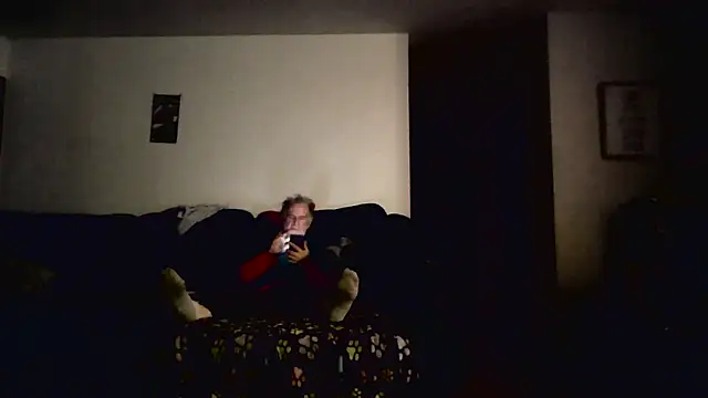 Snapshot of Sweet_Sexy1963 chatting on 11/23/25, 01:48 Sweet Sexy1963 online show from 11/23/25, 01:48