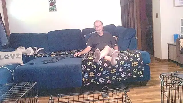 Snapshot of Sweet_Sexy1963 chatting on 10/01/25, 02:43 Sweet Sexy1963 online show from 10/01/25, 02:43