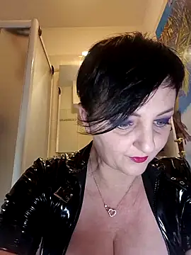 lucillabollente online show from 03/10/26, 05:22