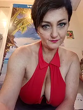 lucillabollente online show from 06/05/26, 06:52