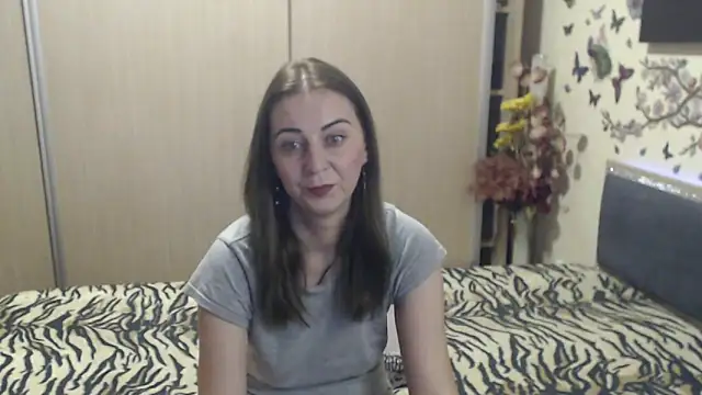 Snapshot of MirabelaSweet chatting on 03/26/26, 07:28 MirabelaSweet online show from 03/26/26, 07:28
