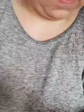 Snapshot of hotbbwAssxx chatting on 12/21/25, 09:22 hotbbwAssxx online show from 12/21/25, 09:22