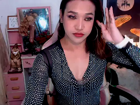 AsianMariaTs online show from 11/29/25, 02:17