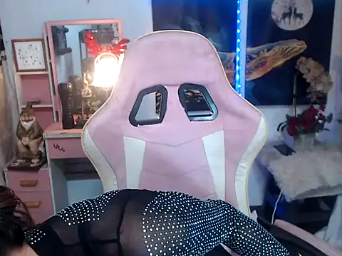 AsianMariaTs online show from 10/06/25, 01:56