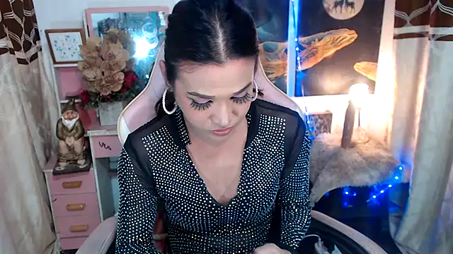 AsianMariaTs online show from 10/20/25, 03:45